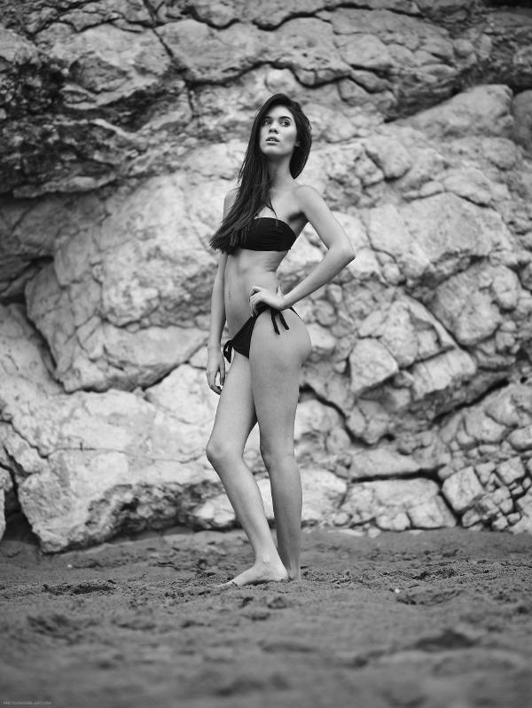 Victoria R escrito en la arena #5