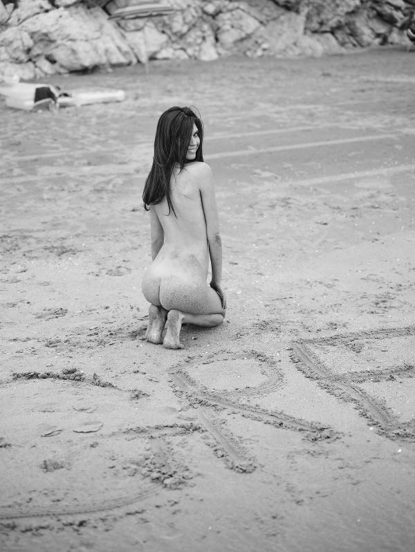 Victoria R written in the sand #87